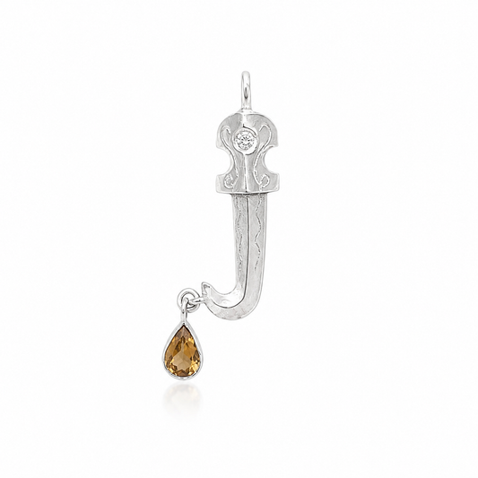 Pendentif dague